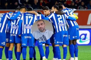 "Παίρνει από τα παιδιά αυτό που θέλει στον αγωνιστικό χώρο"