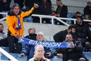 (Φώτος) O κόσμος του ΑΠΟΕΛ