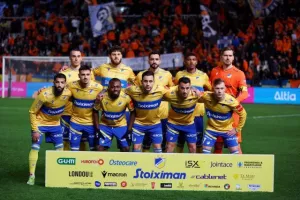 ΑΠΟΕΛ-Ομόνοια 29Μ: "Τράβηξε"... εξάσφαιρο και έκλεισε θέση στην οκτάδα (Φώτος)