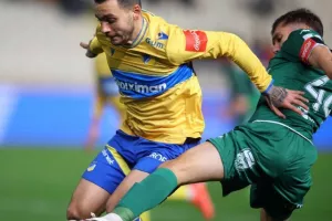 ΑΠΟΕΛ-Ομόνοια 29Μ: "Τράβηξε"... εξάσφαιρο και έκλεισε θέση στην οκτάδα (Φώτος)