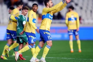 ΑΠΟΕΛ-Ομόνοια 29Μ: "Τράβηξε"... εξάσφαιρο και έκλεισε θέση στην οκτάδα (Φώτος)