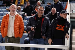 (Φώτος) Ο κόσμος του ΑΠΟΕΛ στο ΓΣΠ