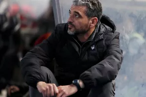 ΑΠΟΕΛ-Ομόνοια Αραδίππου: Εφτάρα δώρο… σε Χιμένεθ!