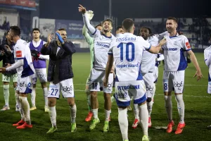 (ΒΙΝΤΕΟ Kerkida/φώτος) Πάρτι... πρόκρισης στο πέταλο μαζί με τους παίκτες!