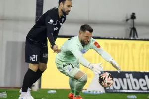 Ανόρθωση-Απόλλων: Στους "4" με τριπλό... χτύπημα! (φώτος)