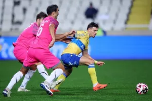 ΑΠΟΕΛ-Καρμιώτισσα: Επιστροφή στις νίκες με τριάρα (φώτος)