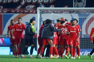Νέα Σαλαμίνα-ΑΠΟΕΛ: Ούτε τώρα νίκη εκτός έδρας- Ψυχωμένος… ερυθρόλευκος βαθμός (φώτος)