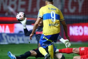 Νέα Σαλαμίνα-ΑΠΟΕΛ: Ούτε τώρα νίκη εκτός έδρας- Ψυχωμένος… ερυθρόλευκος βαθμός (φώτος)