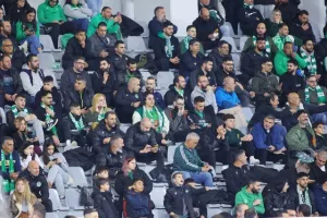ΑΕΛ-Ομόνοια: Επιστροφή στις νίκες... με τεσσάρα! (Φώτος)