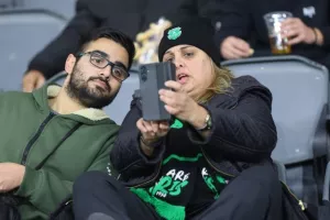 (Φώτος) Ο κόσμος στο «Αλφαμέγα» 