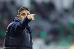 ΑΕΛ-Ομόνοια: Επιστροφή στις νίκες... με τεσσάρα! (Φώτος)