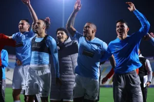 ΑΠΟΕΛ-Πάφος: Γαλάζια...πρόκριση στα πέναλτι! (φώτος)