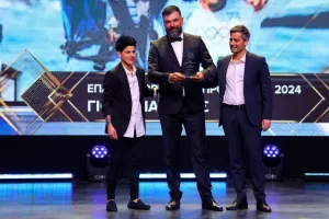 ΟΛΟΙ όσοι βραβεύθηκαν στην Γιορτή των Αρίστων (Φώτος)