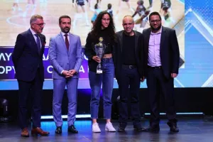 ΟΛΟΙ όσοι βραβεύθηκαν στην Γιορτή των Αρίστων (Φώτος)