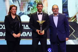 ΟΛΟΙ όσοι βραβεύθηκαν στην Γιορτή των Αρίστων (Φώτος)
