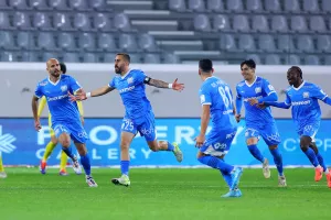 ΚΑΙ τώρα... Άρης για 3η και φαρμακερή!