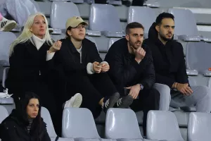 (Φώτος) Ο κόσμος στο "Αλφαμέγα"