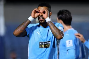 Πάφος FC-ΑΕΛ: Άνετη στην κορυφή... με τεσσάρα! (Φώτος)