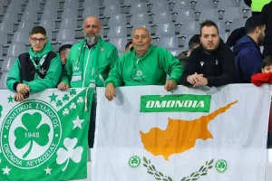 (Φώτος) Ο κόσμος στο "Αλφαμέγα"