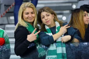 (Φώτος) Ο κόσμος στο "Αλφαμέγα"