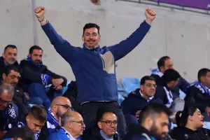 Μέσα σε όλα ο Πολύμνιος