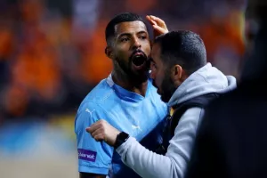 ΑΠΟΕΛ-Πάφος: Γαλάζια...πρόκριση στα πέναλτι! (φώτος)