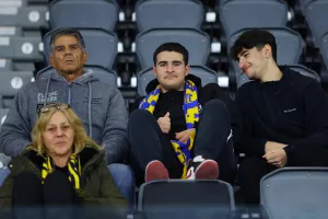 (Φώτος) Oι ΑΕΛίστες με Απόλλωνα