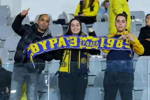 (Φώτος) Oι ΑΕΛίστες με Απόλλωνα