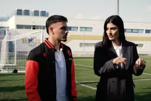 Πρεμιέρα "Kick Off" με Γαλανόπουλο