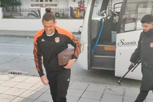 Ο μικρός απέναντι... έστησε καρτέρι στην αποστολή! (Φώτος Kerkida)