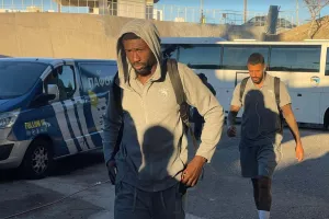 (ΦΩΤΟΣ kerkida) Η άφιξη της Πάφος FC