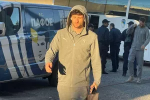 (ΦΩΤΟΣ kerkida) Η άφιξη της Πάφος FC
