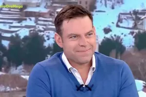Γιατί ο Κασσελάκης αποφάσισε να μιλήσει για τη χρήση κοκαΐνης