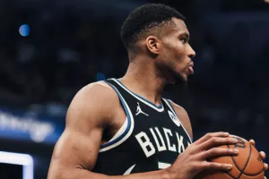 Πρώτος ο Γιάννης στην ψηφοφορία για το All Star Game!
