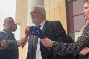 Οι ΠΕΝΤΕ προς Ομόνοια