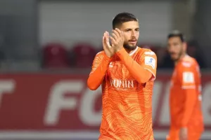 Καρμιώτισσα - Πάφος: Με Ζάζα και Άντερσον παρέμεινε στην κορυφή