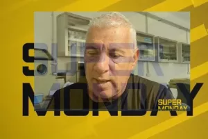 ΕΡΩΤΗΜΑ/"ΓΙΑΤΙ το ριπλέι με τις γραμμές βγήκε 8 λεπτά μετά"; 