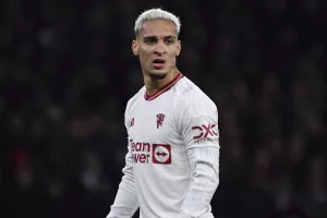 Sky Sports/Αποκάλυψε Ελληνικό ενδιαφέρον για Άντονι  