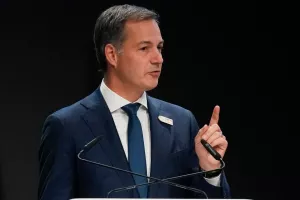 Συναγερμός στο Βέλγιο: Άνδρας με μαχαίρι προσπάθησε να εισβάλει στα γραφεία του πρωθυπουργού