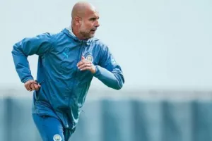Γκουαρδιόλα: «Ξέρω πόσο σας ανησυχεί αν θα αποκλειστούμε»