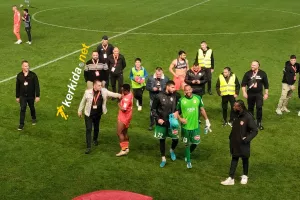 (Βίντεο kerkida) Μπήκε μέσα…ο Δημοσθένους