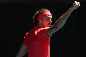 Australian Open: Πέρασε πρώτος στα ημιτελικά ο Ζβέρεφ