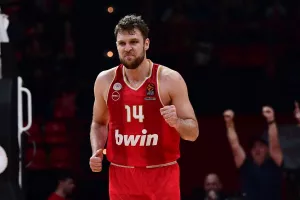 Ισοπέδωσε την Μπάγερν με αυτοκράτορα Βεζένκοβ/Κορυφή ο Ολυμπιακός!