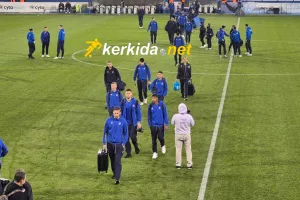 (Φώτος kerkida) H άφιξη του ΑΠΟΕΛ