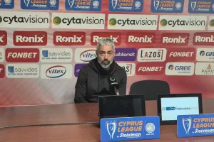 Σεβασμός στις ΟΜΑΔΕΣ...