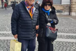 (Φώτος kerkida) Βάφτηκε... πορτοκαλί η Σλοβενία
