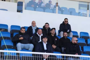 Στο Δασάκι... και περιμένει κλήση