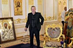 "Αποφάσισε να μην ταξιδέψει για Θεσσαλονίκη ο Μπεκάλι"