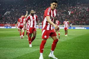 Ολυμπιακός-ΑΕΚ 6-0: Διέλυσε την Ένωση και ΤΕΛΙΚΟ από το "Καραϊσκάκης" 