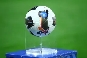Συνεδρίαση του ΔΣ που μυρίζει… μπαρούτι